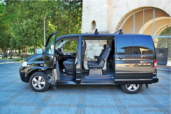 Volkswagen Multivan 