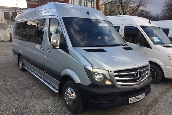 Mersedes Sprinter 2015 год 20 мест